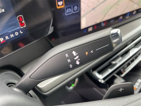 New 2026 Chevrolet Traverse LT w/ Driver Confidence Package image 20