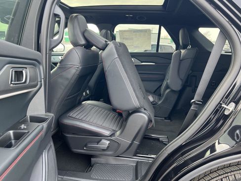 New 2026 Ford Explorer ST-Line image 46