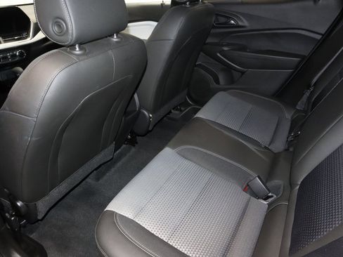 Used 2024 Chevrolet Trax LT image 20