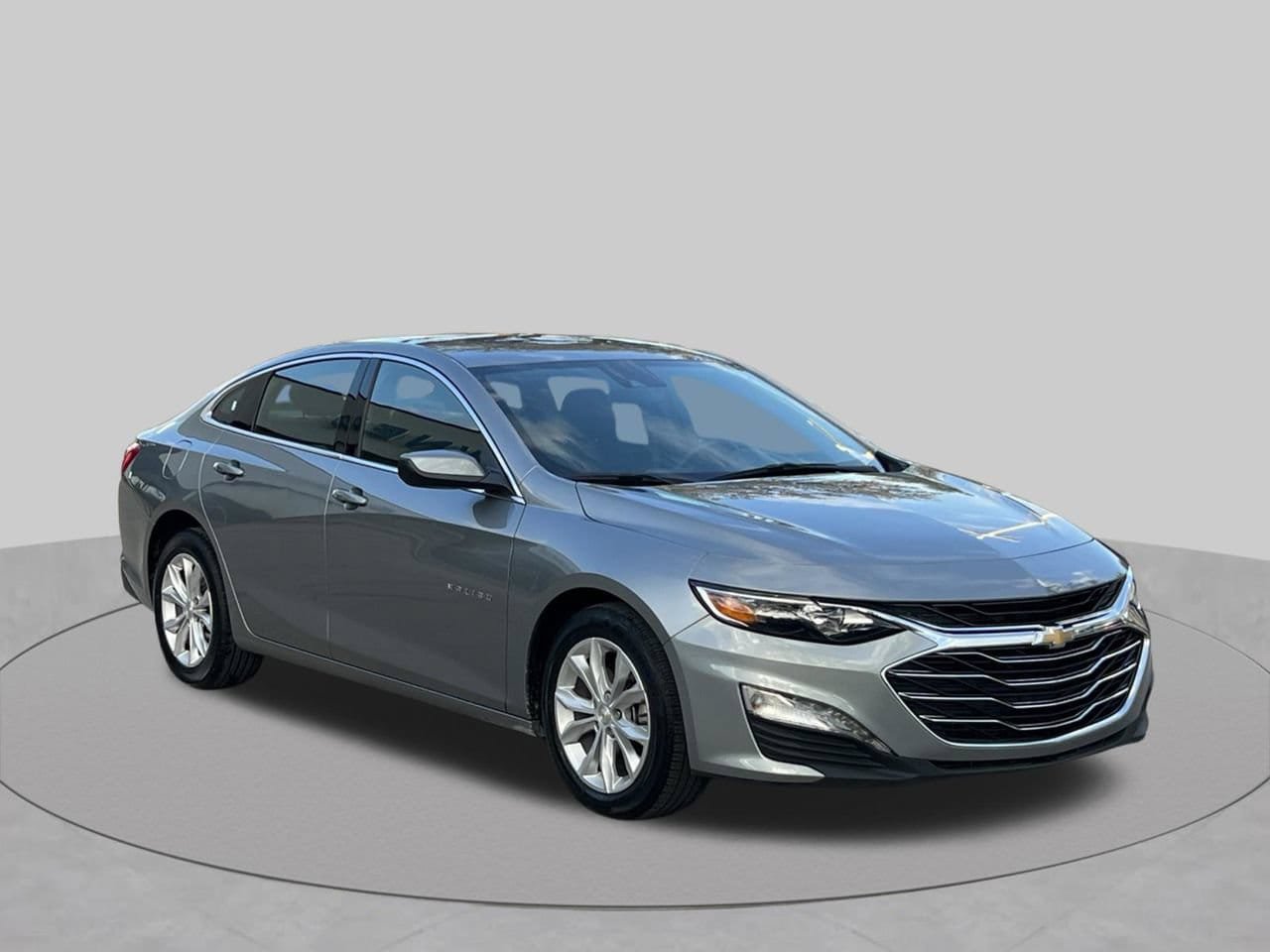 Used 2025 Chevrolet Malibu LT FWD image 8