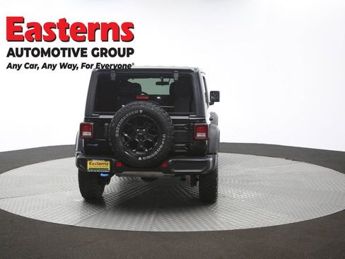 Used 2023 Jeep Wrangler Unlimited w/ Cold Weather Group AWD/4WD image 38
