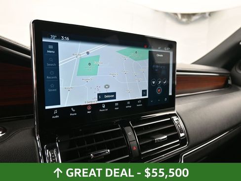 Used 2024 Lincoln Navigator Premiere image 32