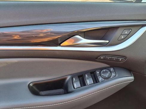 Used 2024 Buick Enclave Premium image 51