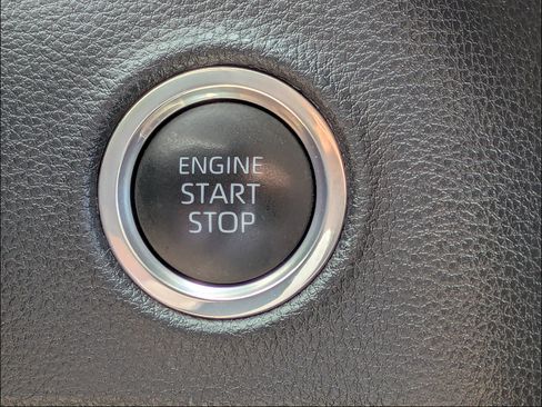 Used 2023 Toyota Tundra SR5 AWD/4WD image 28