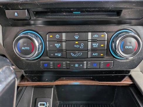 Used 2017 Ford F150 Lariat AWD/4WD image 14