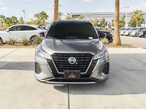Used 2021 Nissan Kicks S image 6