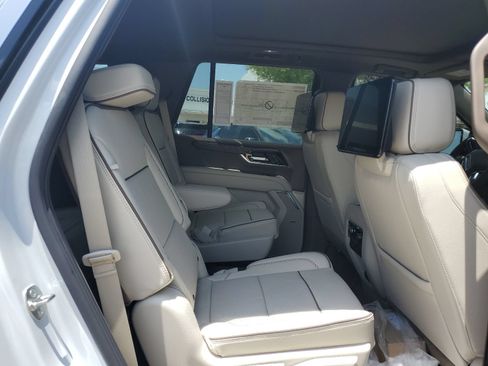 New 2026 GMC Yukon Denali w/ Advanced Technology Package RWD image 12