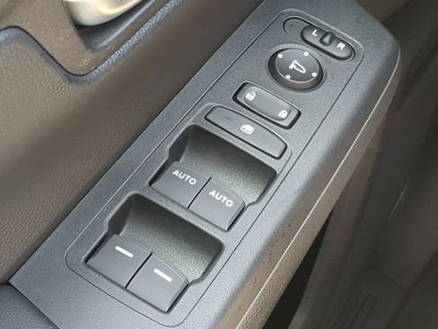 Used 2023 Honda CR-V Sport image 30
