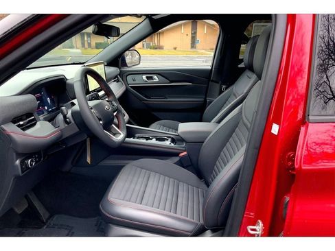 New 2025 Ford Explorer ST-Line image 10