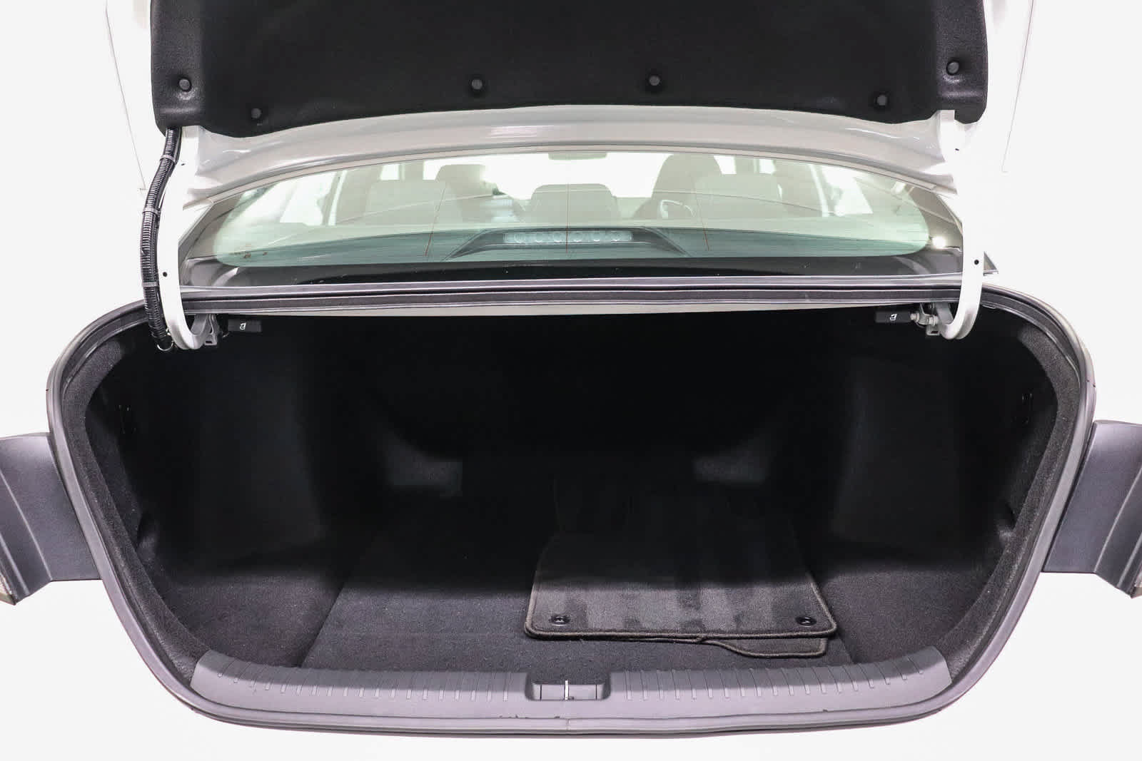Used 2024 Honda Accord Sport image 31