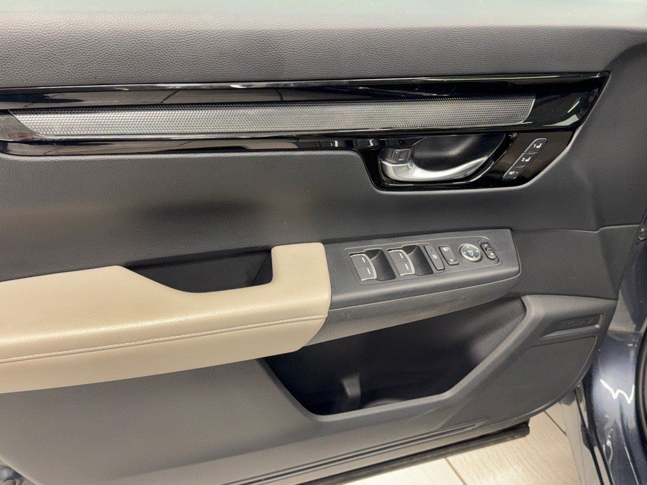 Used 2024 Honda CR-V EX-L image 14