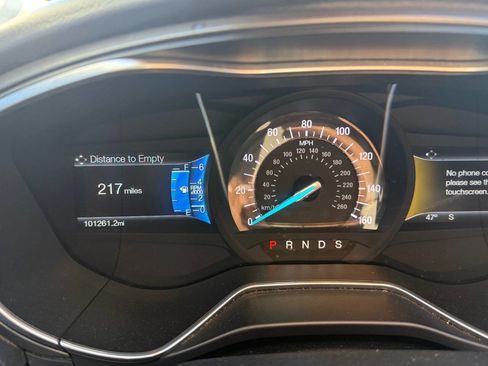 Used 2016 Ford Fusion Titanium image 13