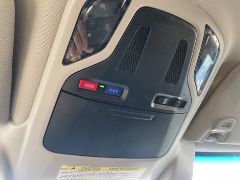 Used 2021 Subaru Outback Premium image 26