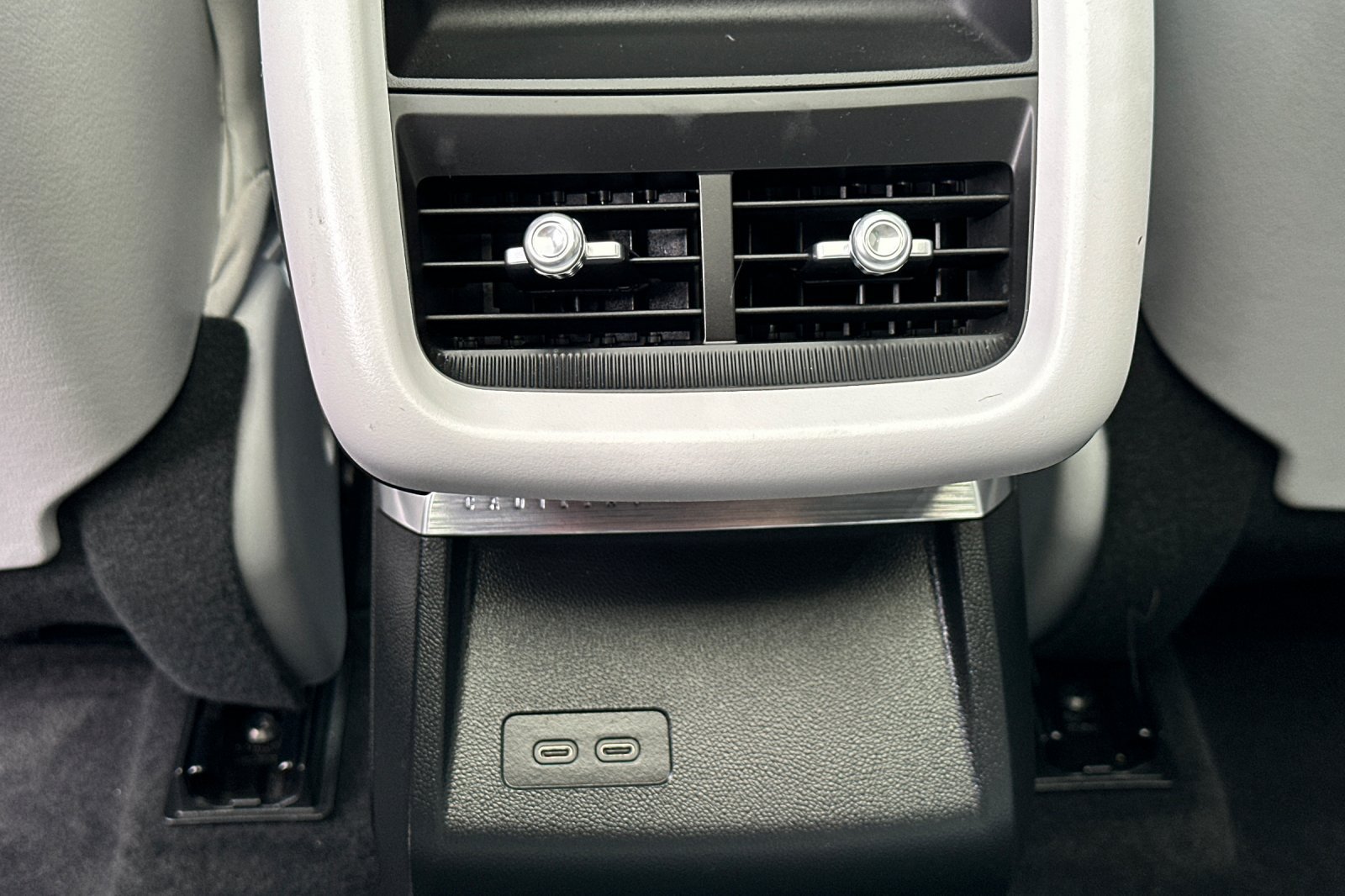 Certified 2024 Cadillac Lyriq Luxury RWD image 15