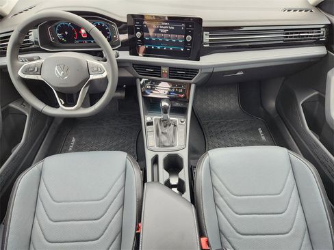 New 2026 Volkswagen Jetta SEL image 19