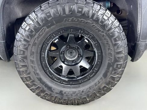 Used 2023 GMC Sierra 1500 Elevation w/ LPO, Elevation Black Package AWD/4WD image 30