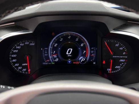 Used 2014 Chevrolet Corvette Base w/ 2LT Preferred Equipment Group image 18