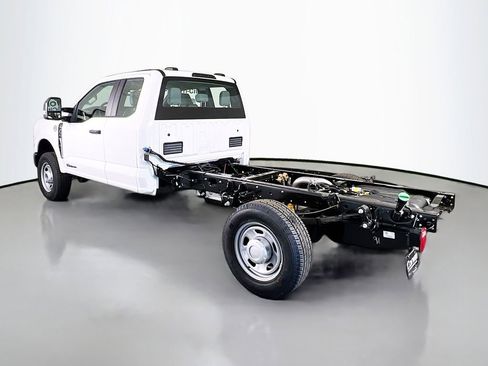 New 2026 Ford F350 XL image 10