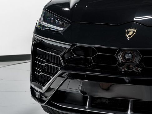 Used 2020 Lamborghini Urus AWD/4WD image 45