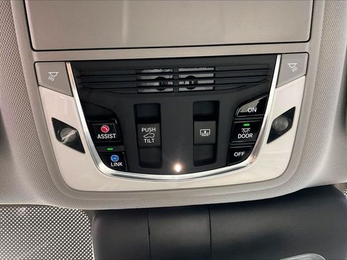 Used 2020 Acura RDX AWD w/ Technology Package image 27