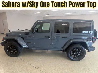 Used 2025 Jeep Wrangler Unlimited Sahara w/ Safety Group