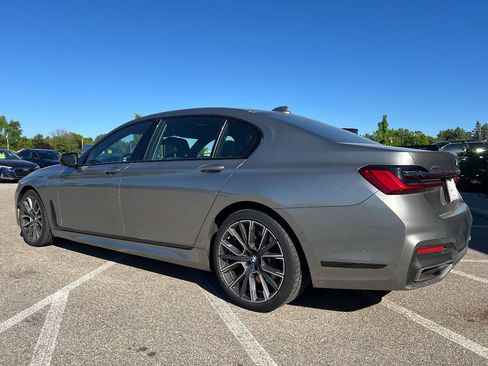 Used 2020 BMW 750i xDrive w/ Executive Package AWD/4WD image 4