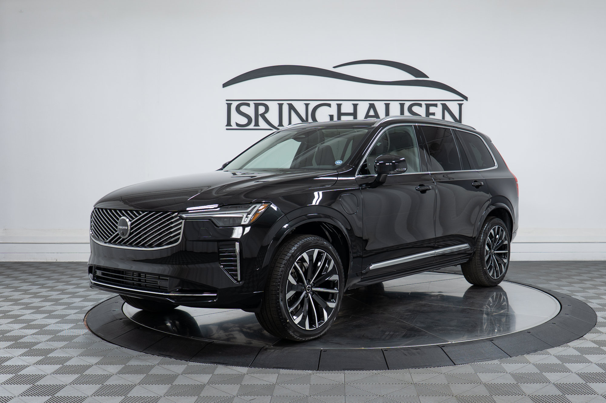New 2026 Volvo XC90 T8 Plus w/ Protection Package Premier AWD/4WD image 1