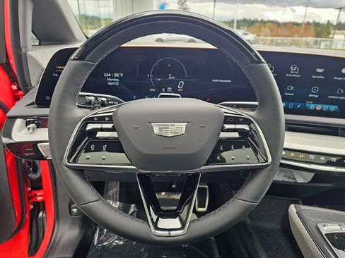 New 2026 Cadillac Optiq Sport 1 image 24