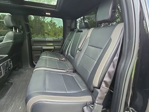 Used 2018 Ford F150 Raptor w/ Equipment Group 802A Luxury AWD/4WD image 17