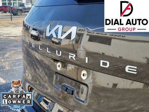 Used 2025 Kia Telluride S image 6