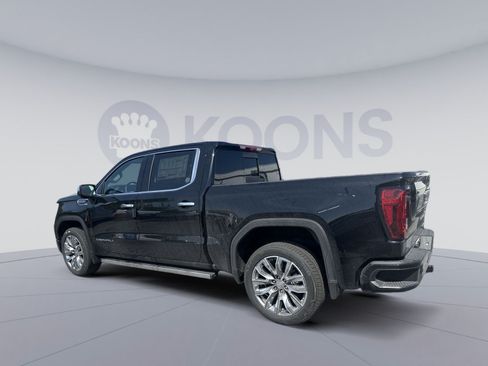 New 2026 GMC Sierra 1500 Denali w/ Denali Reserve Package AWD/4WD image 4