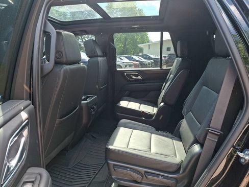 Certified 2023 Chevrolet Tahoe LT w/ Luxury Package AWD/4WD image 10