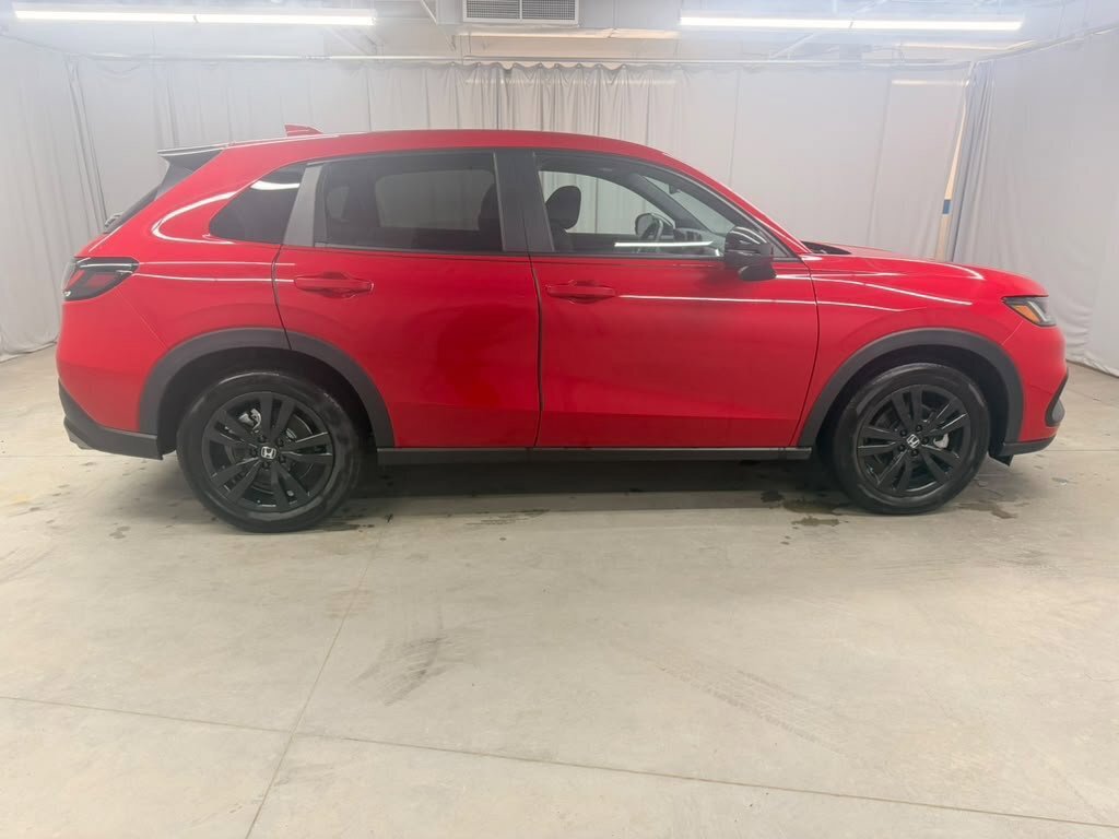 Certified 2026 Honda HR-V Sport image 17