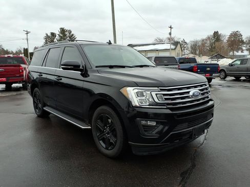 Used 2020 Ford Expedition XLT w/ Equipment Group 202A image 8
