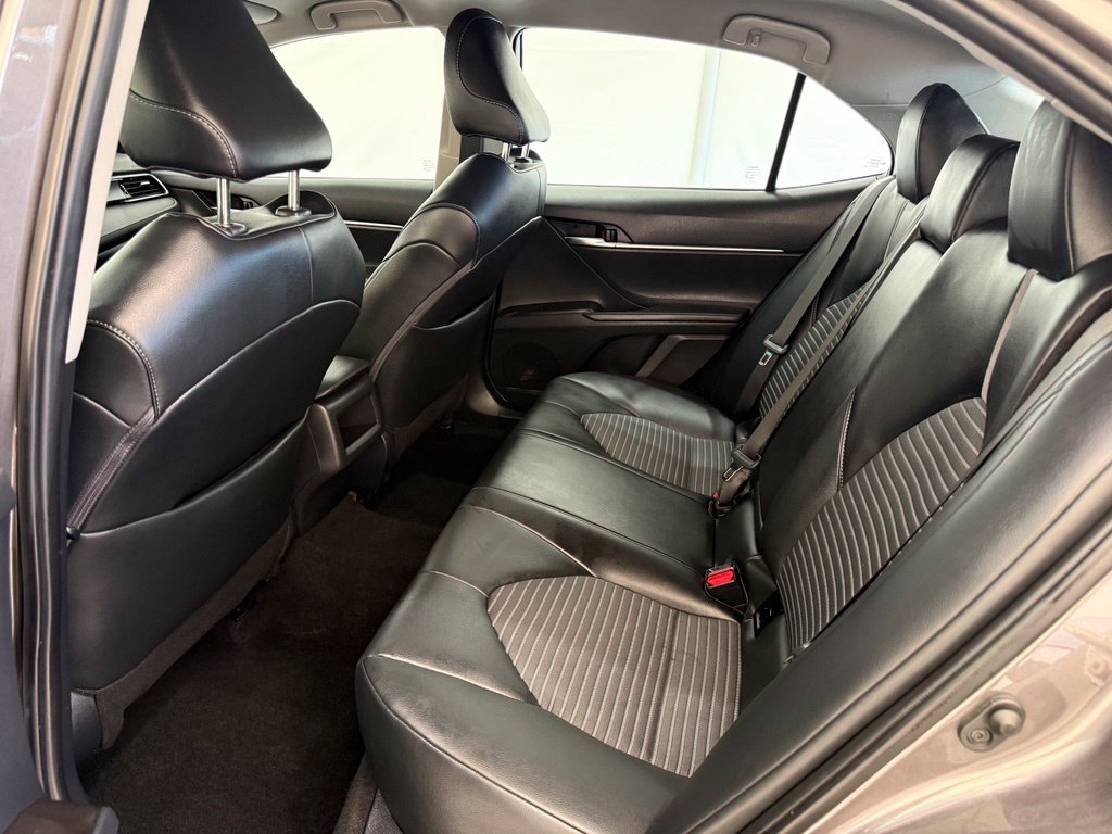 Used 2024 Toyota Camry SE FWD image 15