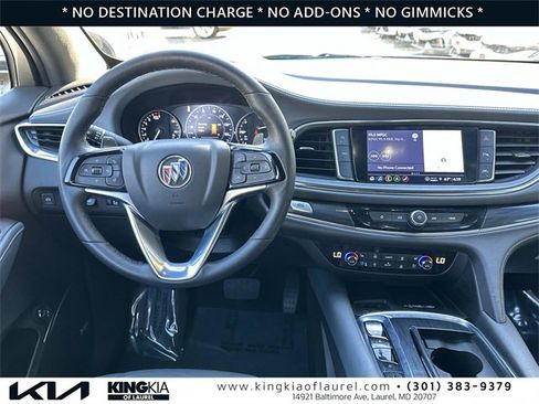 Used 2022 Buick Enclave Premium image 2