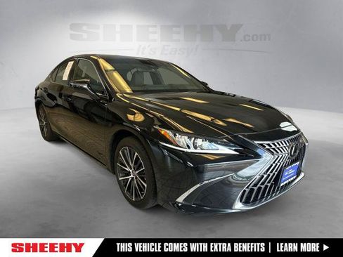 Used 2024 Lexus ES 350 w/ Premium Package FWD image 1
