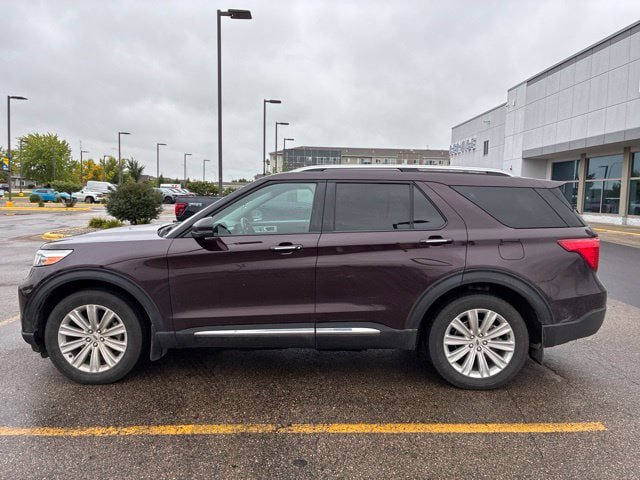 Used 2023 Ford Explorer Limited w/ Equipment Group 301A AWD/4WD image 4
