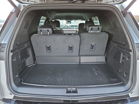 New 2026 Chevrolet Traverse High Country image 26