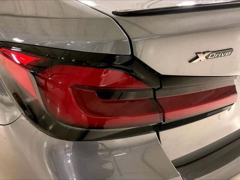 Used 2023 BMW M550i xDrive w/ Dynamic Handling Package image 26