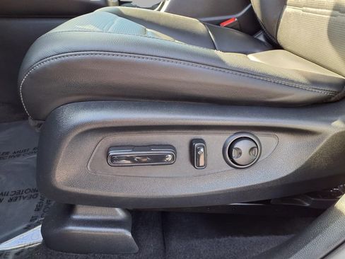 Used 2025 Honda CR-V EX-L image 23