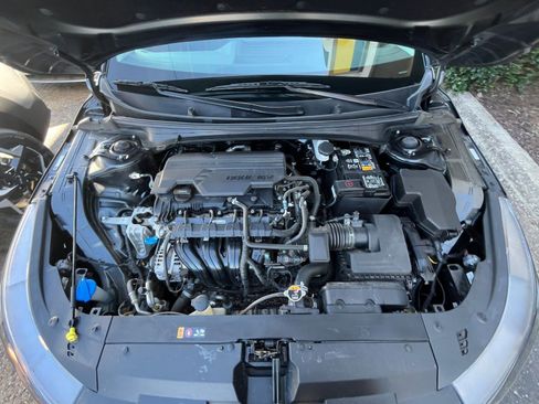 Used 2025 Kia K4 LXS image 31