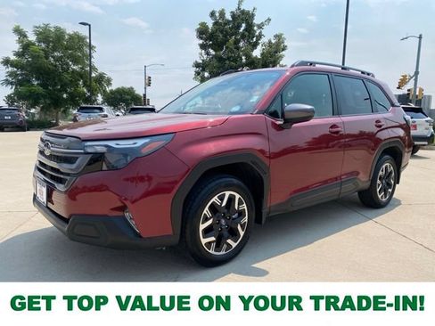 Used 2025 Subaru Forester Premium w/ Convenience Package #1 AWD/4WD image 1