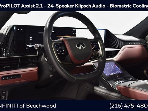 Certified 2025 INFINITI QX80 Autograph w/ Premium Cargo Package image 3