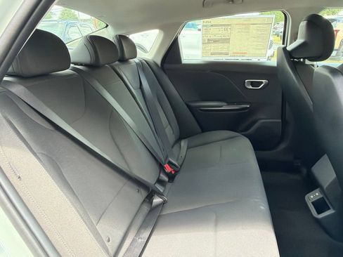 New 2026 Kia K4 FWD image 13