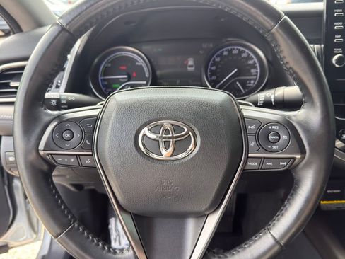 Used 2021 Toyota Camry XSE w/ Cold Weather Package FWD image 20