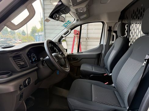 Used 2025 Ford Transit 250 Low Roof w/ Exterior Upgrade Package RWD image 13