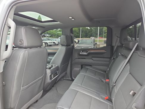 Used 2025 GMC Sierra 1500 Denali w/ Denali Reserve Package AWD/4WD image 20