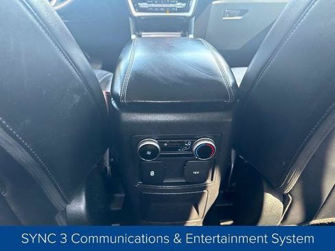 Certified 2024 Ford Explorer XLT w/ Equipment Group 202A RWD image 24