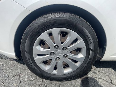 Used 2013 Kia Forte EX FWD image 30